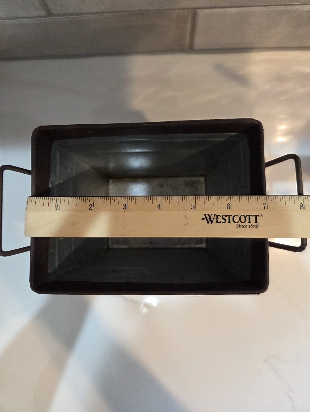 Farmhouse Metal Container - Picture 2 of 7